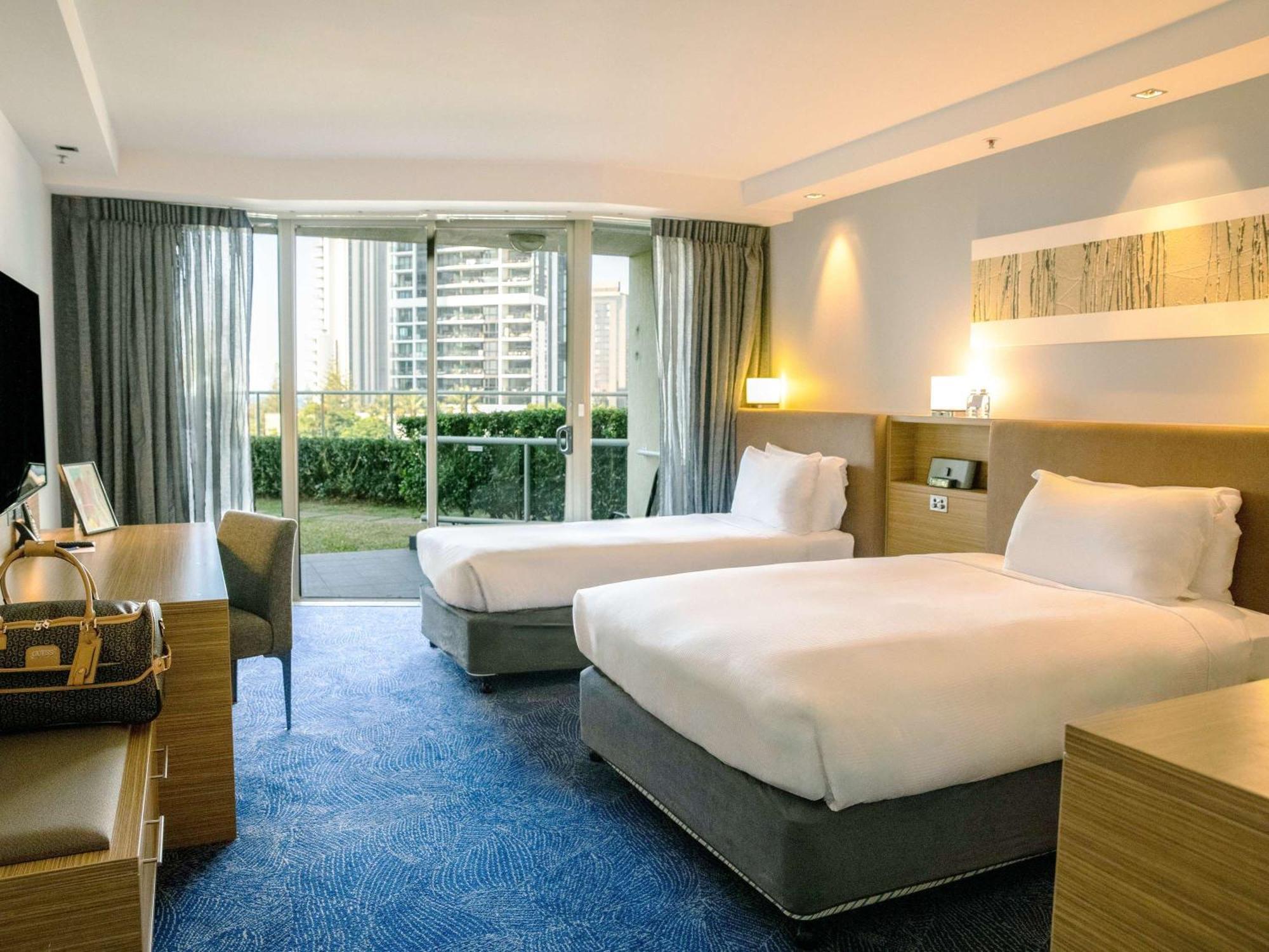 Sofitel Gold Coast Broadbeach Eksteriør billede Deluxe Room